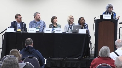 Booksellers Robert Sindelar, Dave Lucey, Sarah Goddin, and Suzanne Droppert and ABA's Geetha Nathan and Joy Dallanegra-Sanger